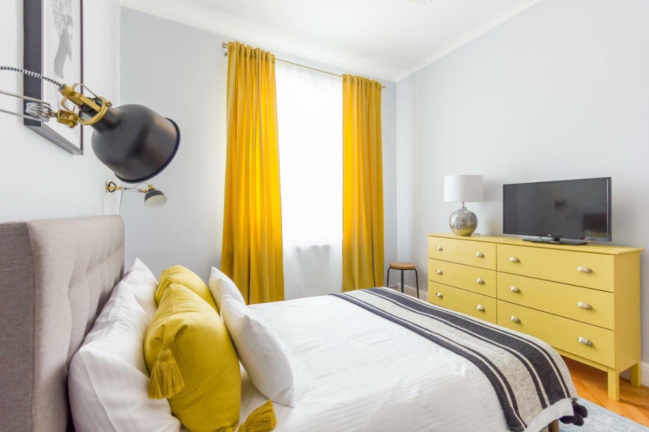 City Chic 3 Bedroom Apartment Κλουζ-Ναπόκα Εξωτερικό φωτογραφία