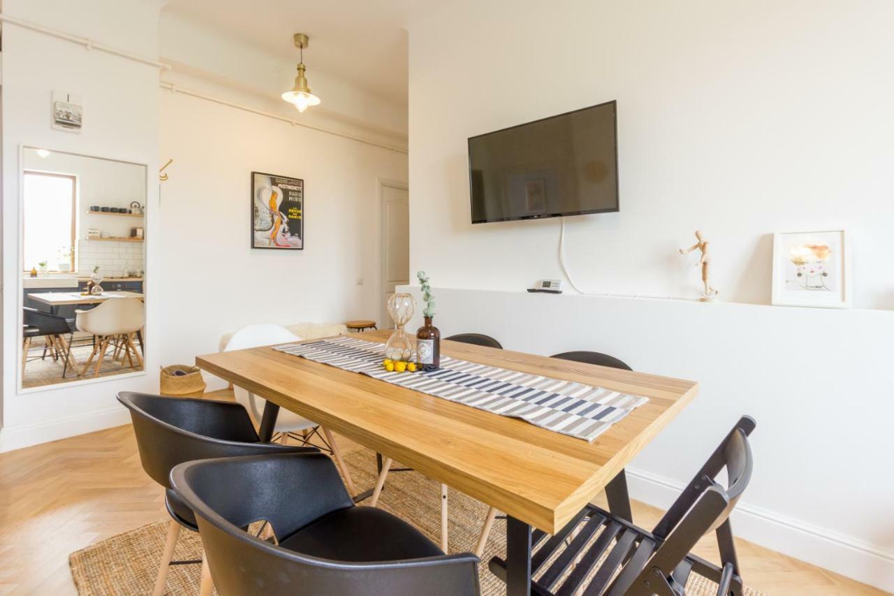 City Chic 3 Bedroom Apartment Κλουζ-Ναπόκα Εξωτερικό φωτογραφία
